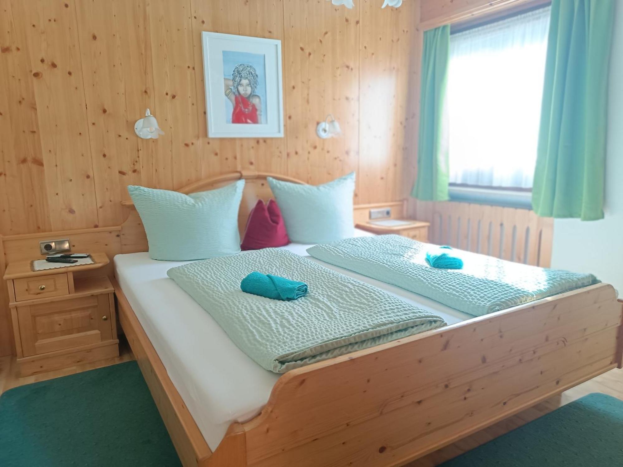 Ferienwohnungen Annelies Tux Ngoại thất bức ảnh